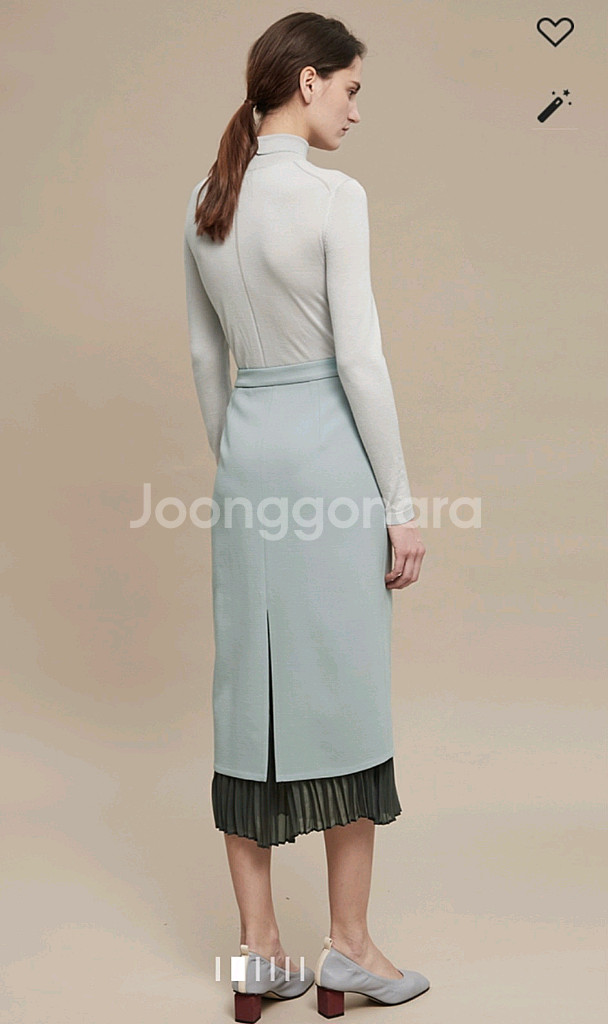 래트바이티 플리츠디테일 스커트 55사이즈--1