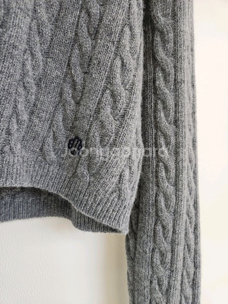 (새상품)마쥬 크롭 케이블 니트 1사이즈--6