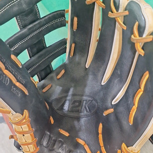 윌슨 A2K 외아용 야구글러브