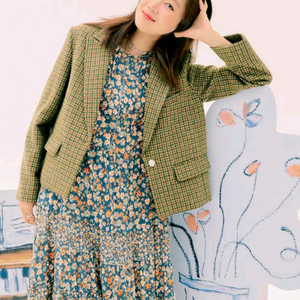 써스데이아일랜드 원버튼 울 체크 크롭자켓 M사이즈