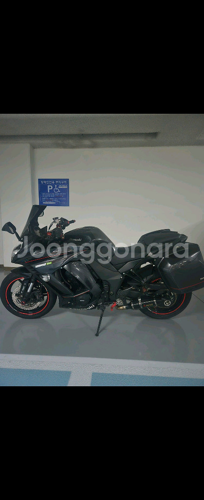 15년식 가와사키 닌자z1000sx 아크라포빅 풀배--0
