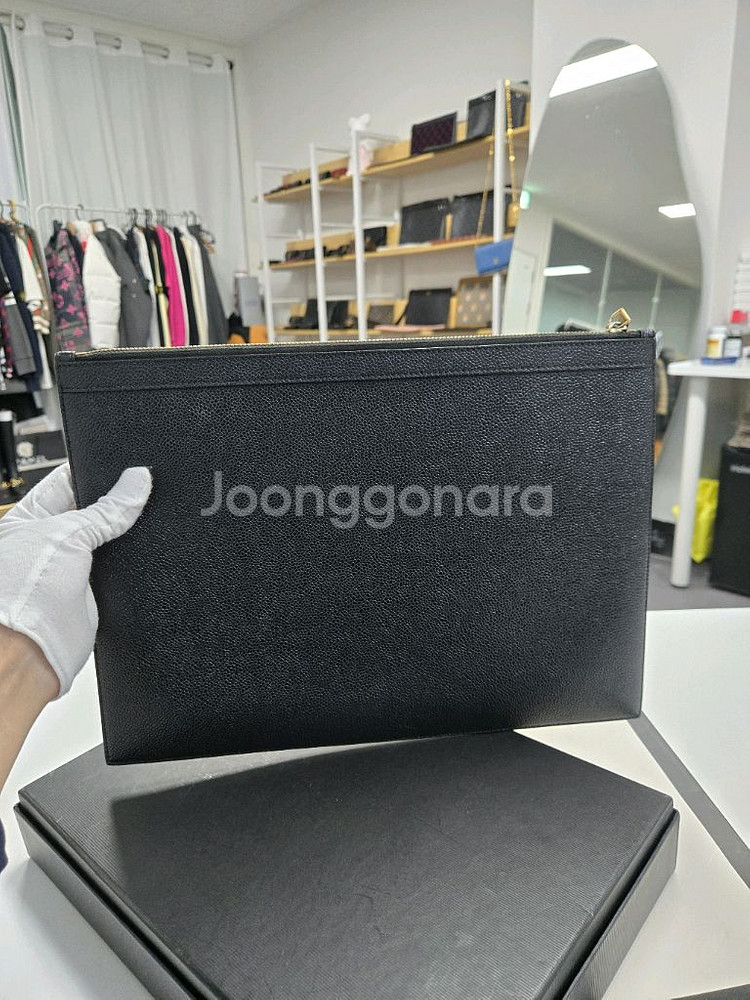 [A급컨디션]톰브라운 클러치백 라지--1