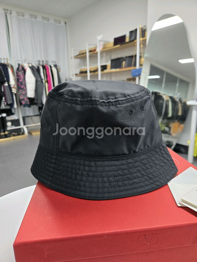[A급컨디션]발렌티노 로고 버킷햇--1