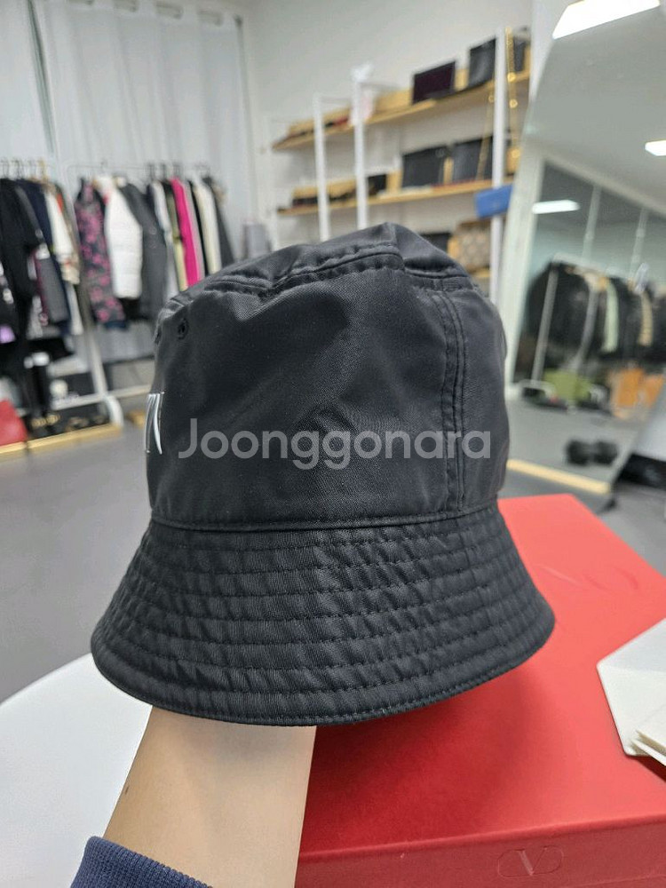 [A급컨디션]발렌티노 로고 버킷햇--3