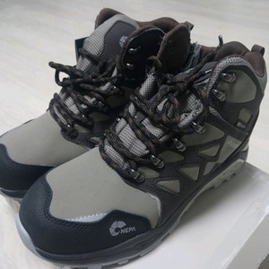 네파 안전화 265 메쉬 미끄럼방지 새제품 gt-88