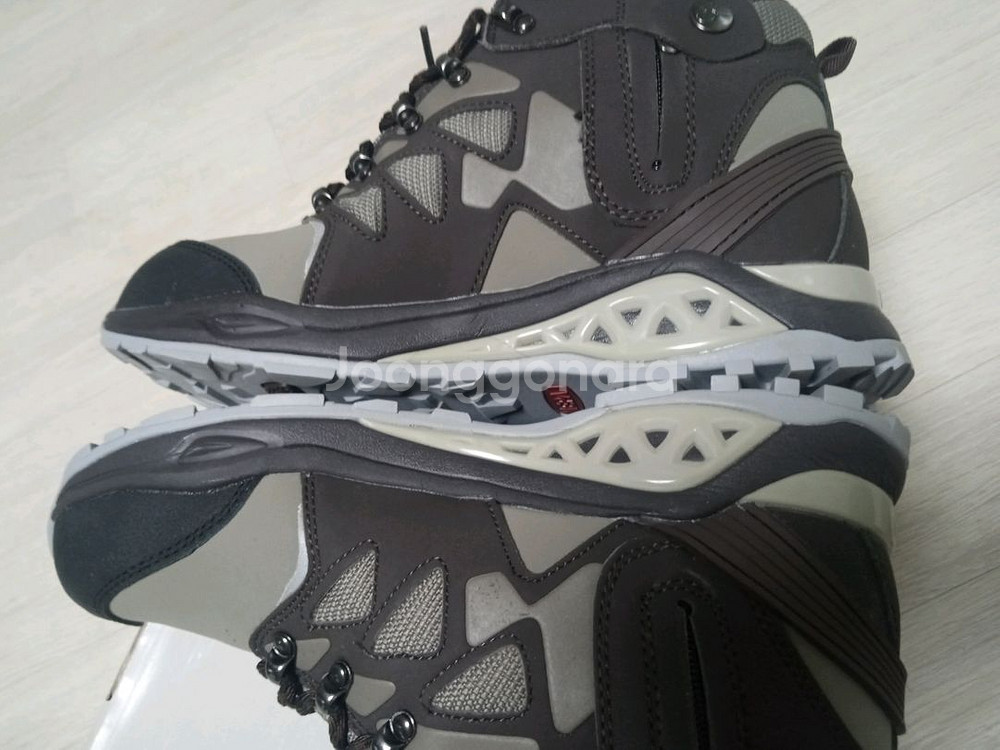 네파 안전화 265 메쉬 미끄럼방지 새제품 gt-88--4