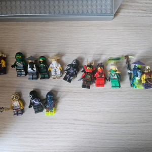 레고 닌자고 미니피규어 거의새거 일괄 3만원