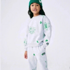 새상품)마르디메크르디X휠라 키즈 상하복 세트(110)