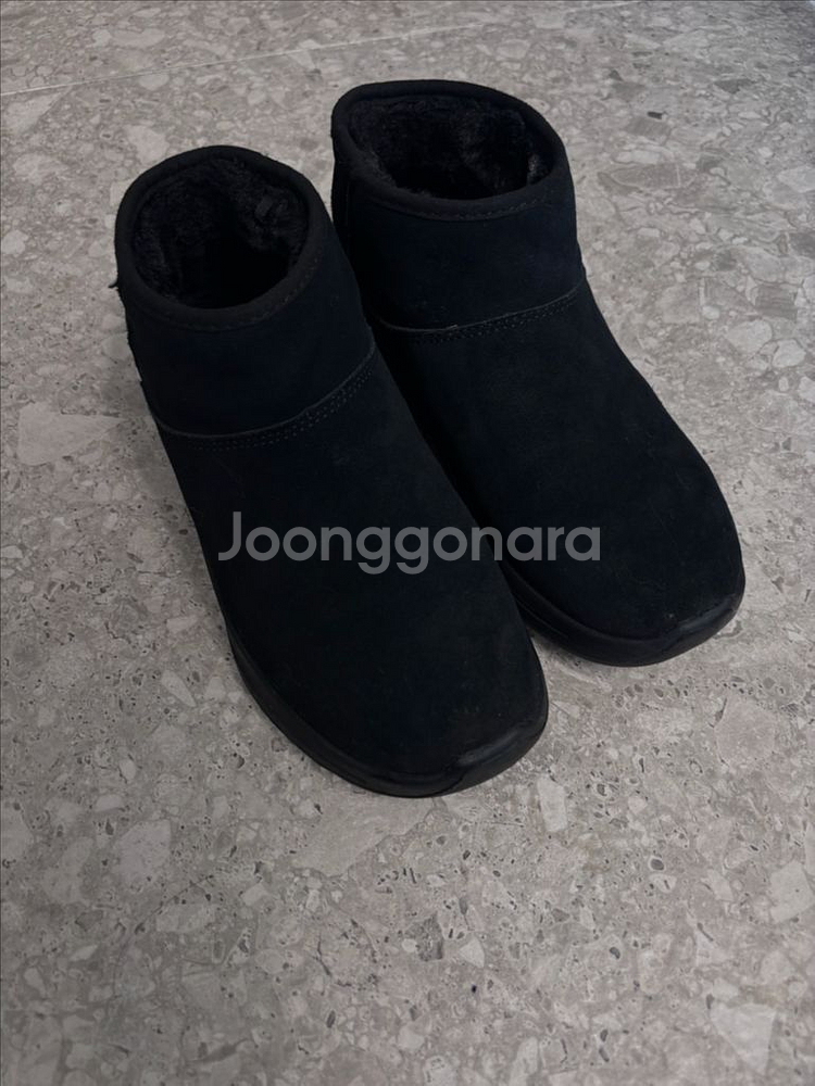 스케쳐스 고워크 아치핏 225--0