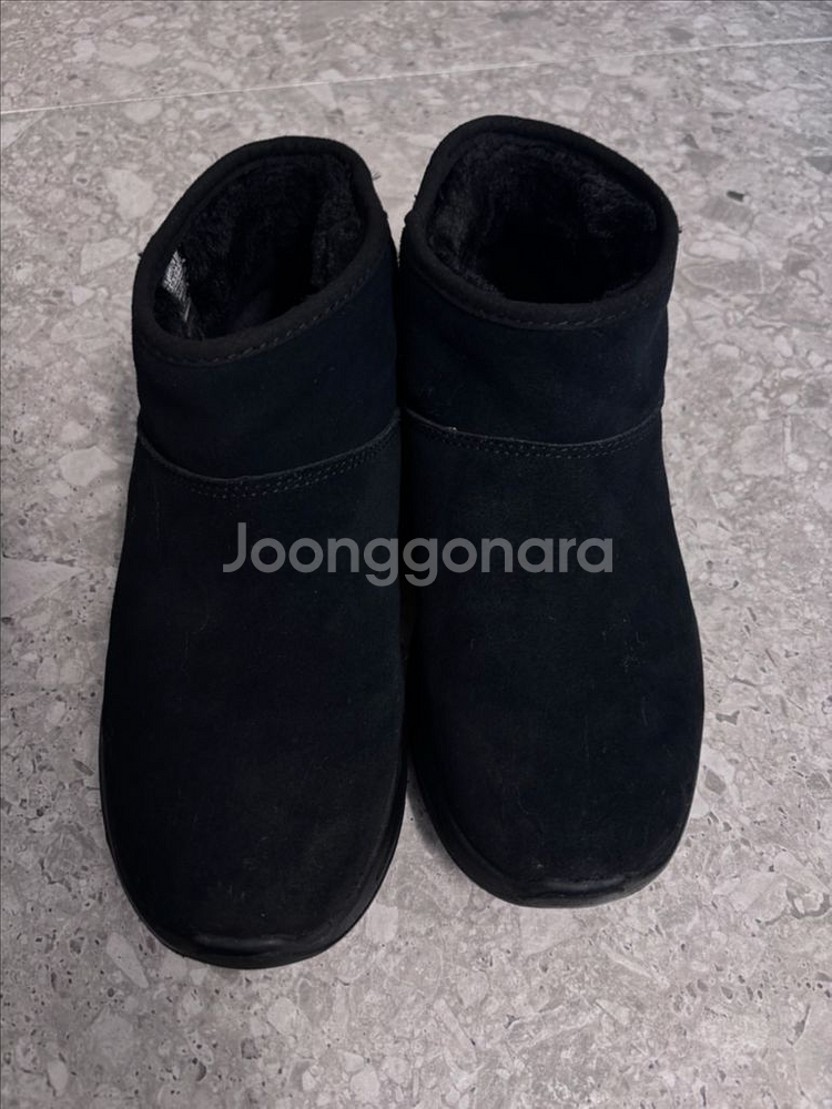 스케쳐스 고워크 아치핏 225--1