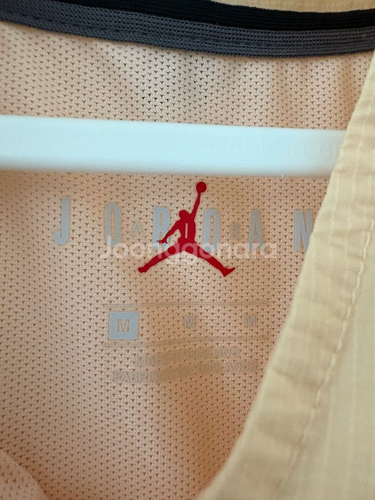 성유리 조던 바람막이--2