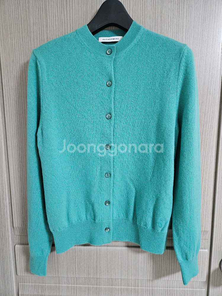 더캐시미어 레터링 자수 니트 가디건 랑방 마인 타임--5