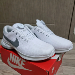 택포)나이키 골프화 에어줌 빅토리3 260사이즈