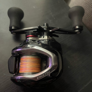 시마노 염월 101PG 5점대 베이트릴 판매합니다