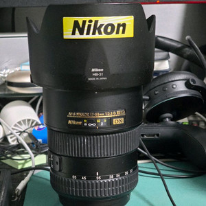 니콘 AF-S DX 17-55mm F2.8G ED 렌즈