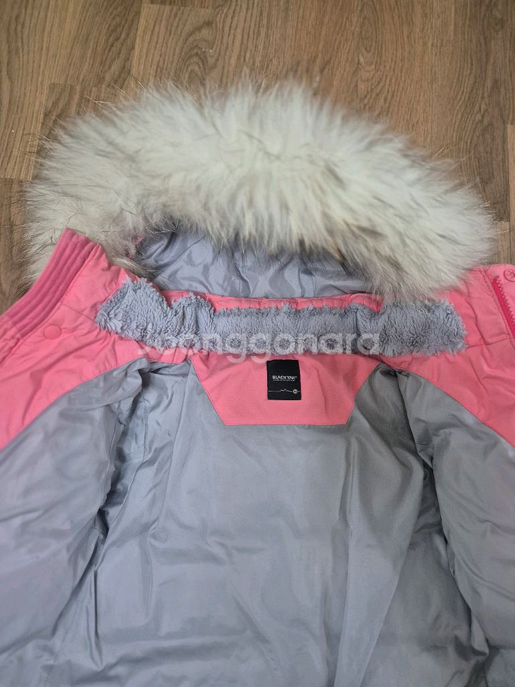 여아 145 블랙야크 덕다운 롱패딩. 택포 3만--1