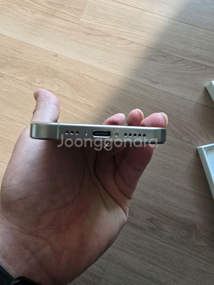 아이폰15프로128 화이트티타늄 91%--7