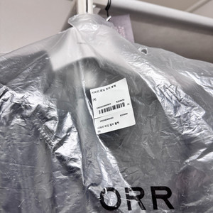 오르 사파리 패딩 점퍼 블랙