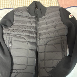 몽클레어 니트패딩 판매합니다