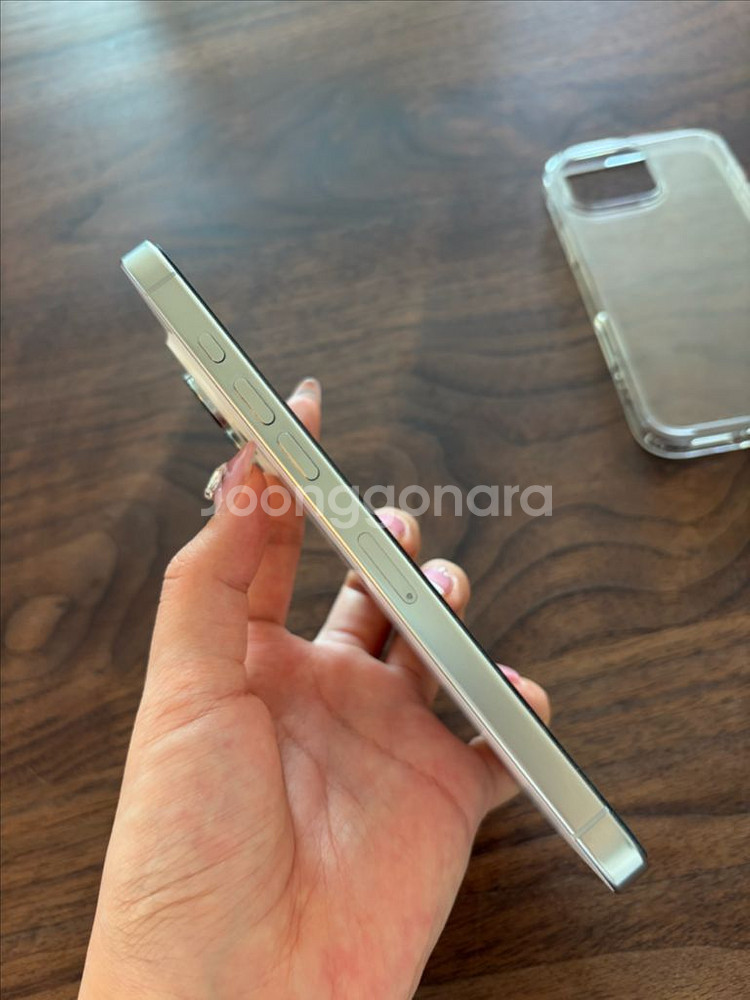 아이폰 16 프로맥스 512 화이트--4