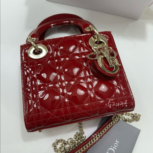 디올 레이디디올 미니 페이던트 체리레드 금장