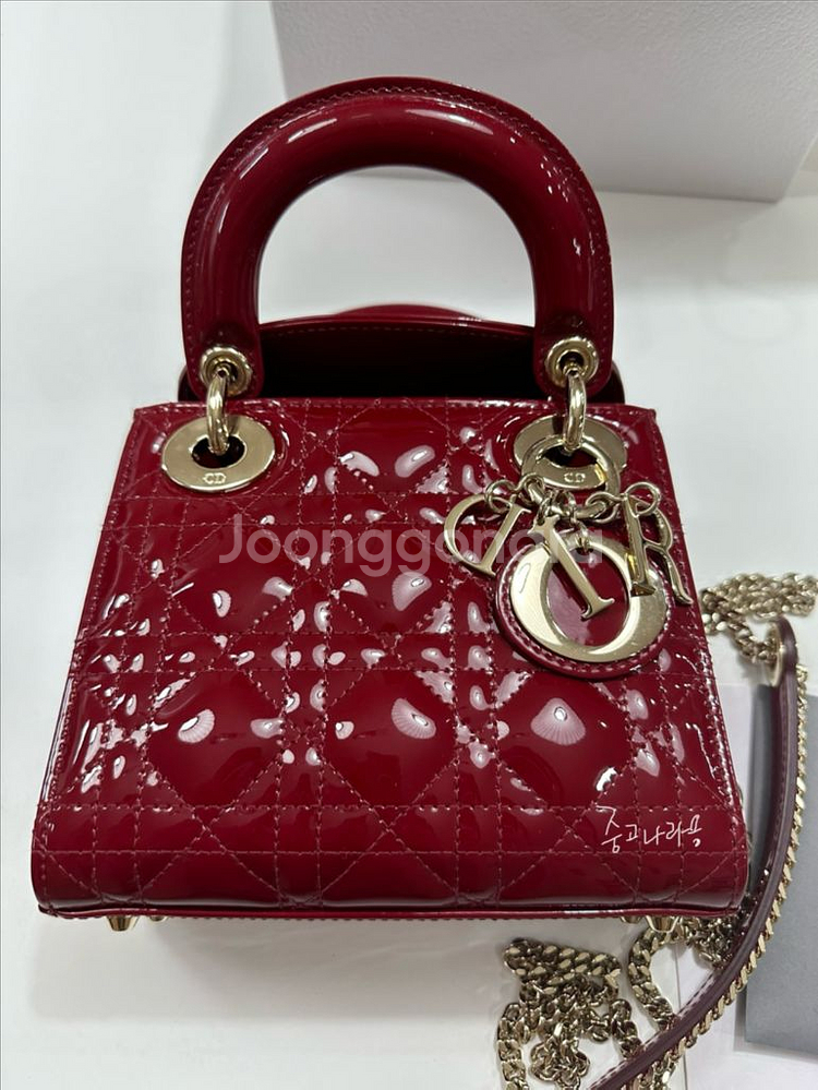 디올 레이디디올 미니 페이던트 체리레드 금장--3