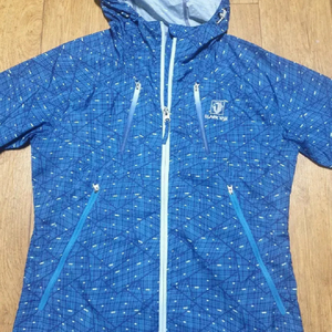 블랙야크 아웃도어 바람막이 95 사이즈입니다