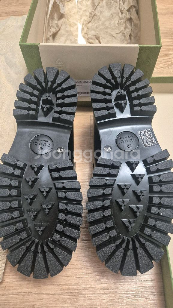 구찌 레더 러그 솔 홀스빗 로퍼 245mm--3