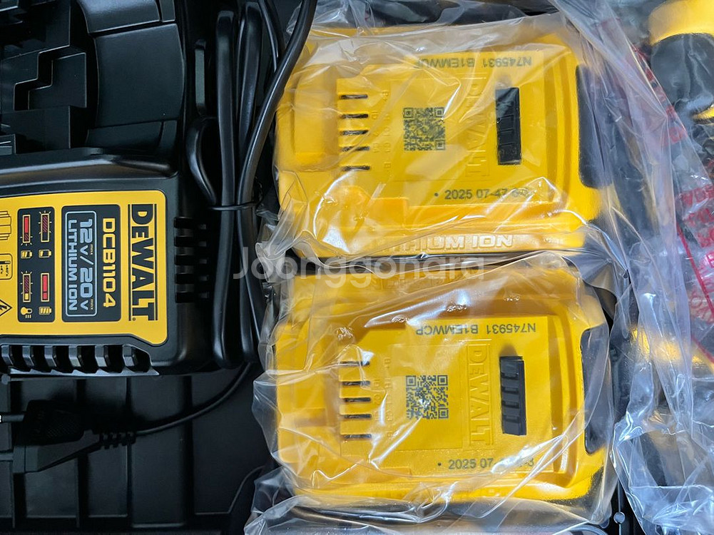 디월트해머드릴 dcd709p2--2