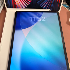 아이패드 프로 5세대 12.9 m1 256기가 스그 와이파이 풀박스