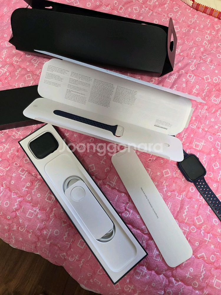 애플워치7 Nike 45mm 박스풀 판매합니다--1