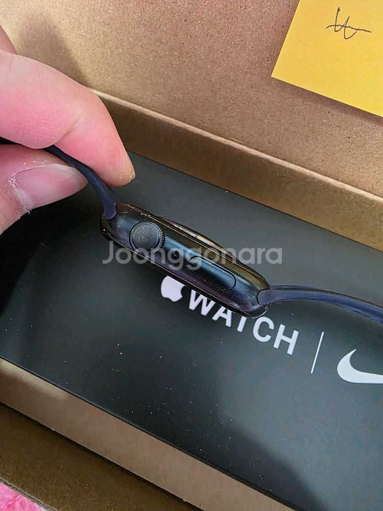 애플워치7 Nike 45mm 박스풀 판매합니다--4