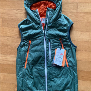 오토복스 스위스울 피츠 보 베스트 M