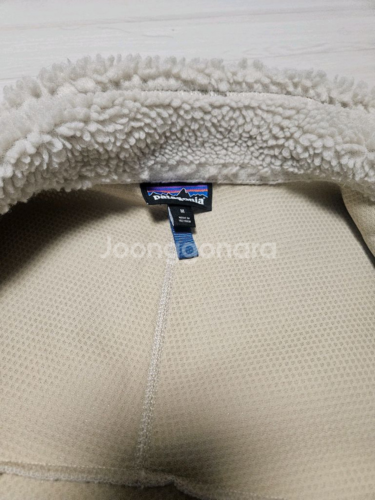 파타고니아 레트로x 내추럴 자켓--2