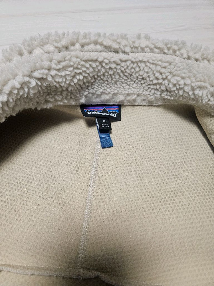 파타고니아 레트로x 내추럴 자켓--2