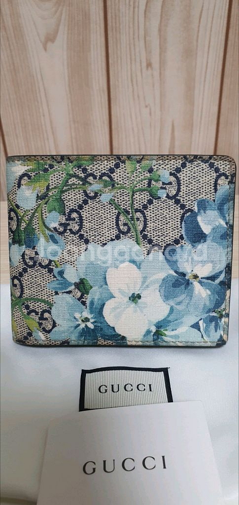 구찌 블룸 반지갑 정품S급(감정O)프라다루이비통디올고야드샤넬셀린느보테가생로랑--1