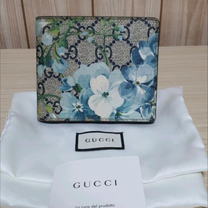 구찌 블룸 반지갑 정품S급(감정O)프라다루이비통디올고야드샤넬셀린느보테가생로랑