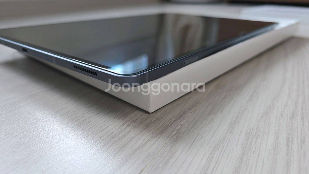 갤럭시탭 S10 울트라 5G 512gb 키보드북커버 포함--5