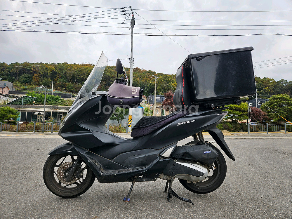 혼다PCX125/21년식/8만키로/145만원--0