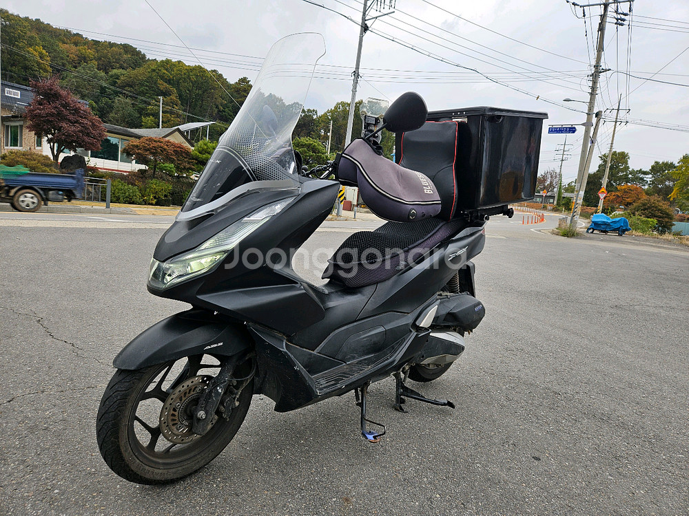 혼다PCX125/21년식/8만키로/145만원--3