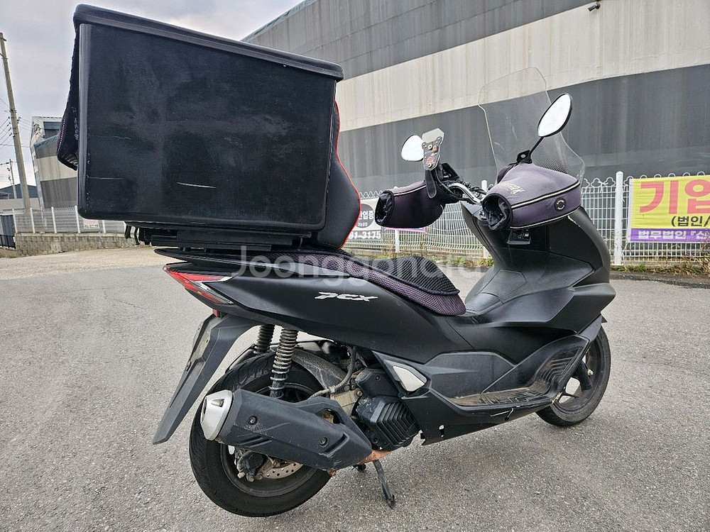 혼다PCX125/21년식/8만키로/145만원--4