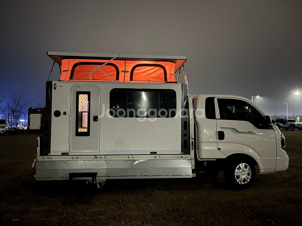 캠핑카 트럭캠퍼 캠핑박스 텐트럭--3