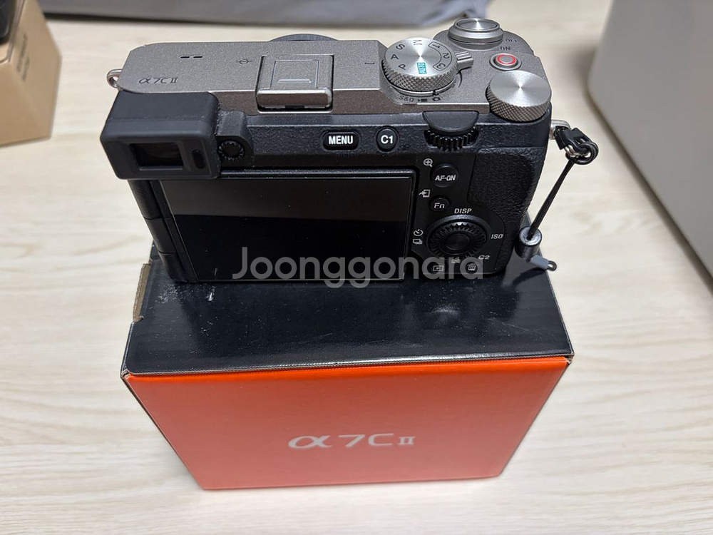 소니 A7C2 풀프레임 및 탐론2875--1