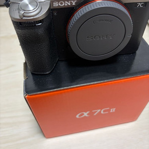 소니 A7C2 풀프레임 및 탐론2875