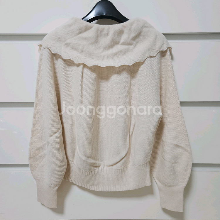 마인 스캘럽 칼라 니트 탑 랑방 타임 더캐시미어 시스템--7