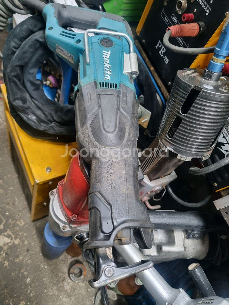 마끼다컷쏘010 9944 6171--0