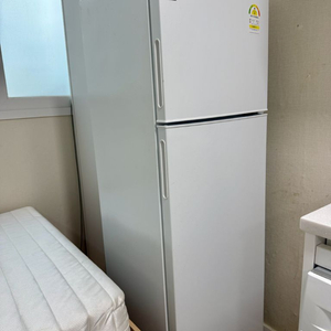 클라윈드 캐리어 슬림 냉장고 168L