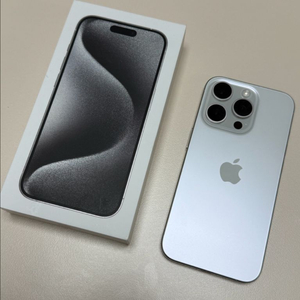 아이폰 15 프로 256GB 화이트티타늄/북미 무음폰/