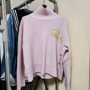 오즈세컨 터틀 니트(한섬 럭키슈에뜨 시스템 sjsj