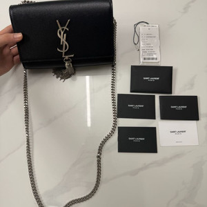 입생로랑 테슬 사첼 크로스백(정품)